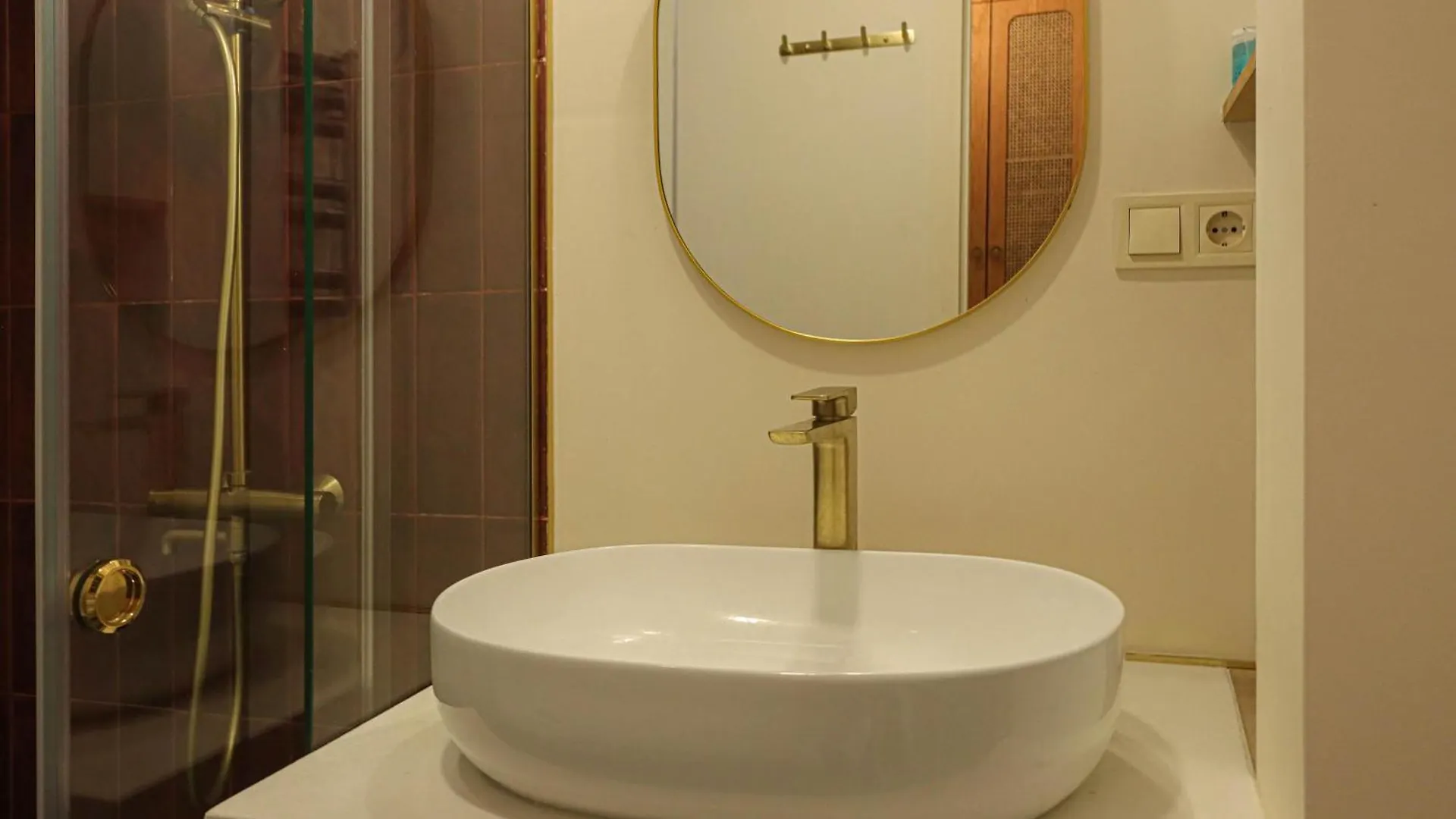 Apartman Modern Central Apt Near Stamba - By Wehost Tbiliszi