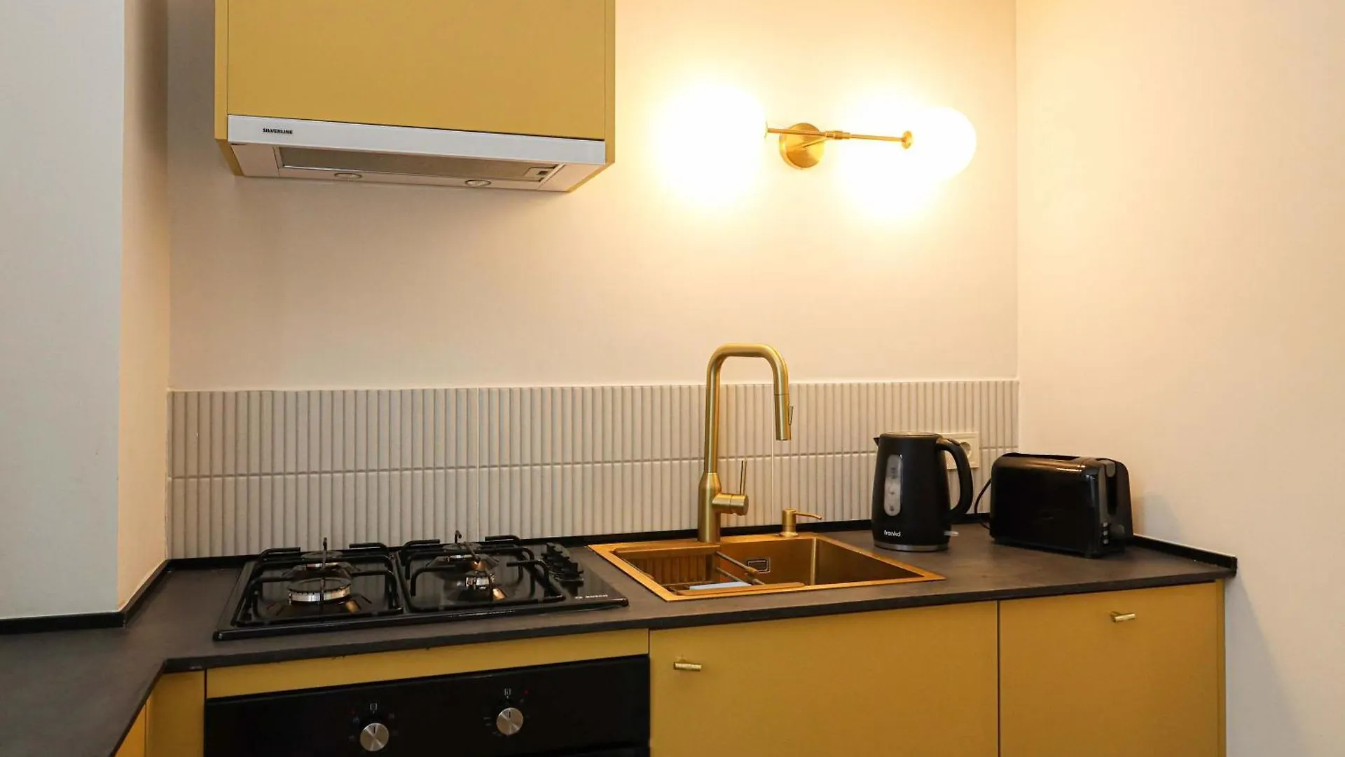 Modern Central Apt Near Stamba - By Wehost Tbiliszi